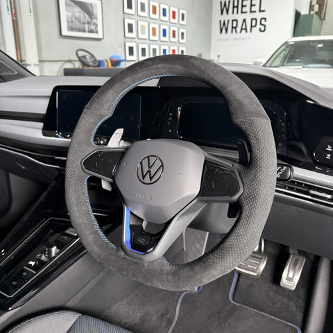 Volkswagen Golf (2022+) Steering Wheel Wrap – Dark grey Alcantara (smooth top, perforated sides), Blue stitch