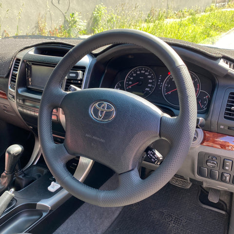 Toyota Landcruiser | Hi-Ace | Hilux Steering Wheel Wrap (1998 - 2006)