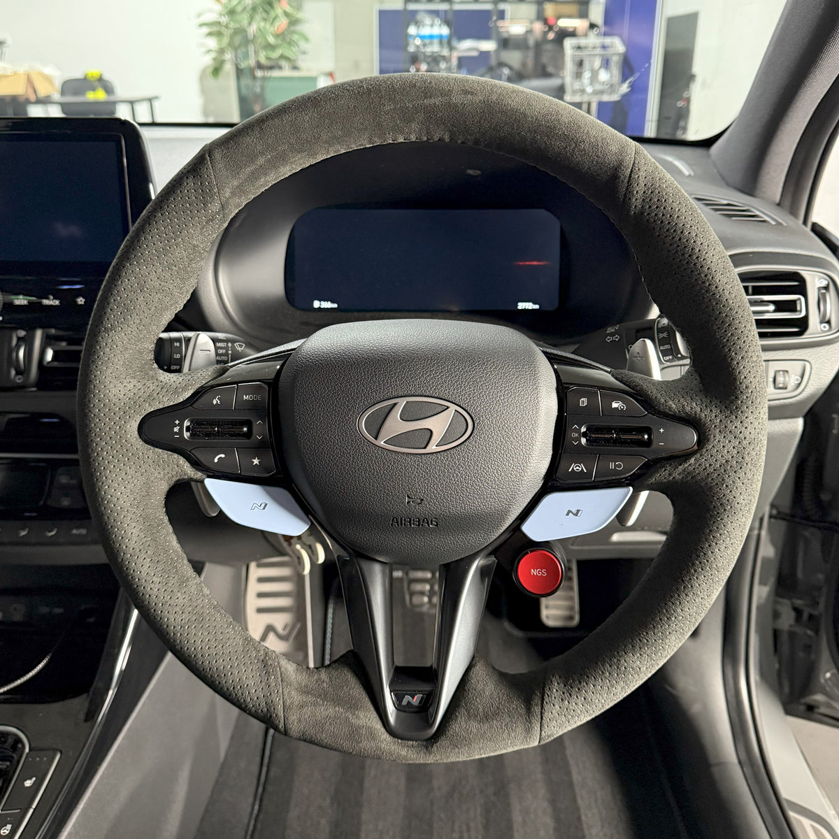 Hyundai i30 / i30 N (2017+) Steering Wheel Wrap – Dark Grey Alcantara top / Perforated sides, Black stitch