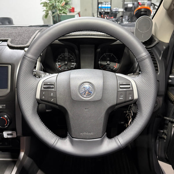 Holden Colorado | Isuzu D-Max Steering Wheel Wrap (2012-2020)